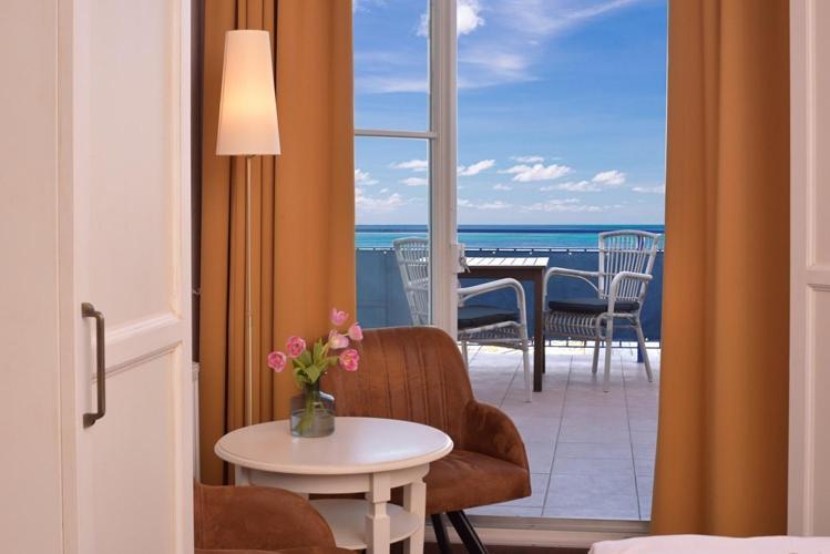 Hotel Wilhelmshoehe ロストック エクステリア 写真