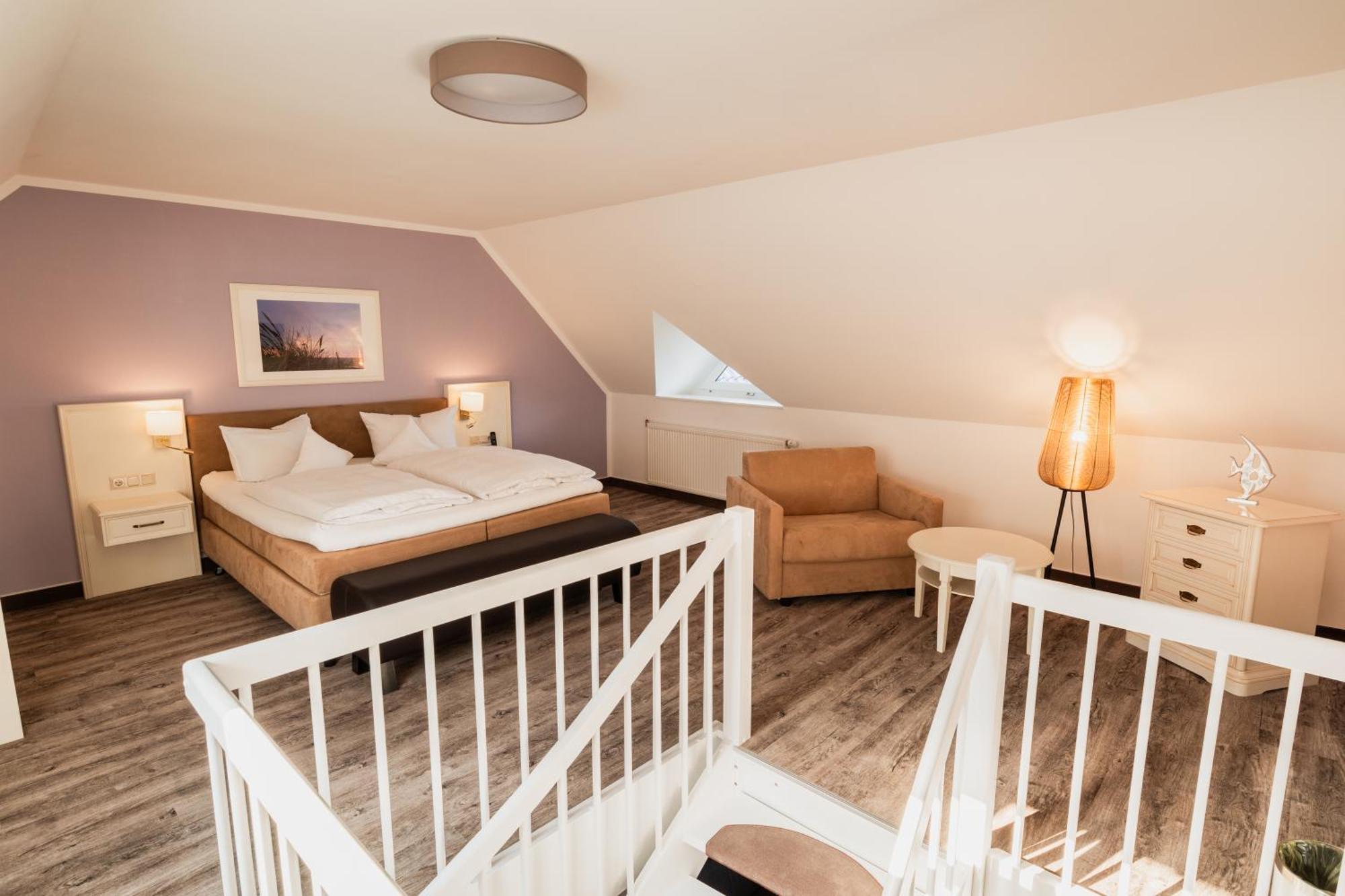 Hotel Wilhelmshoehe ロストック エクステリア 写真